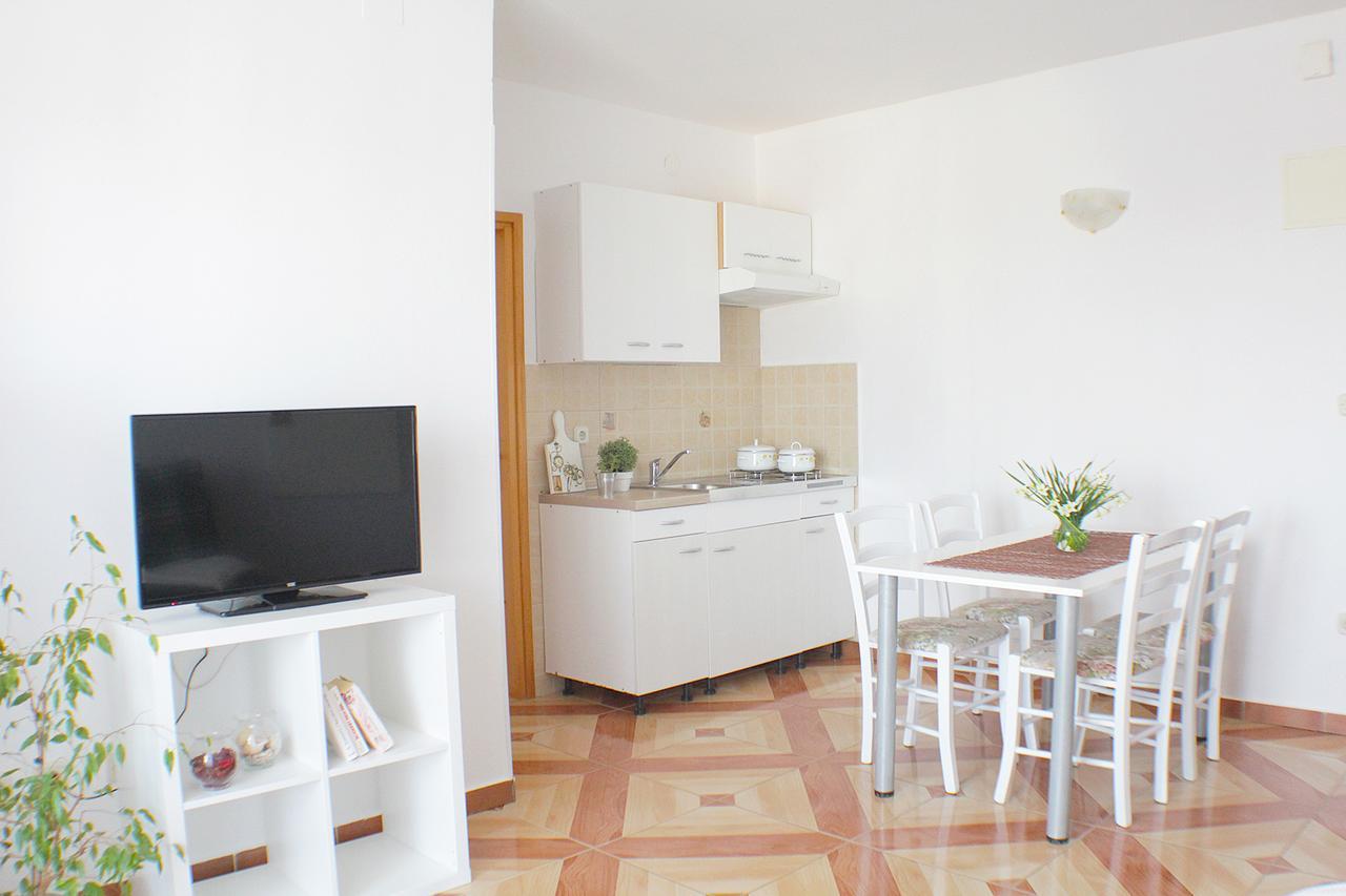 Apartmani Adrijan Krk Крк Екстер'єр фото